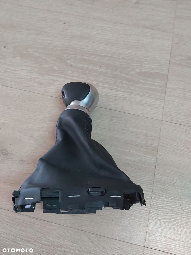 Toyota C-HR Lift gałka zmiany biegów - 4