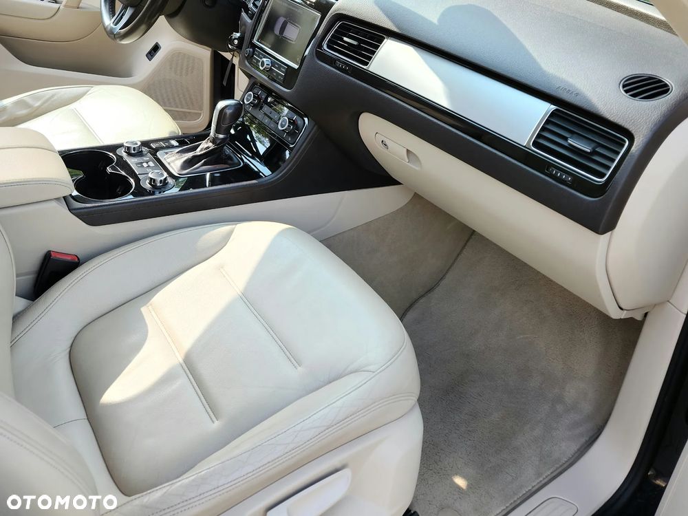 Volkswagen Touareg 3.0 V6 TDI DPF Perfect Tiptr - 6