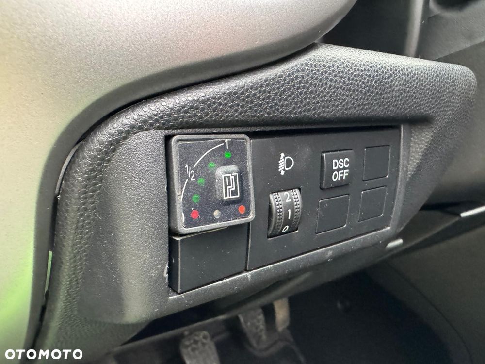 Mazda 2 1.3 Exclusive - 11