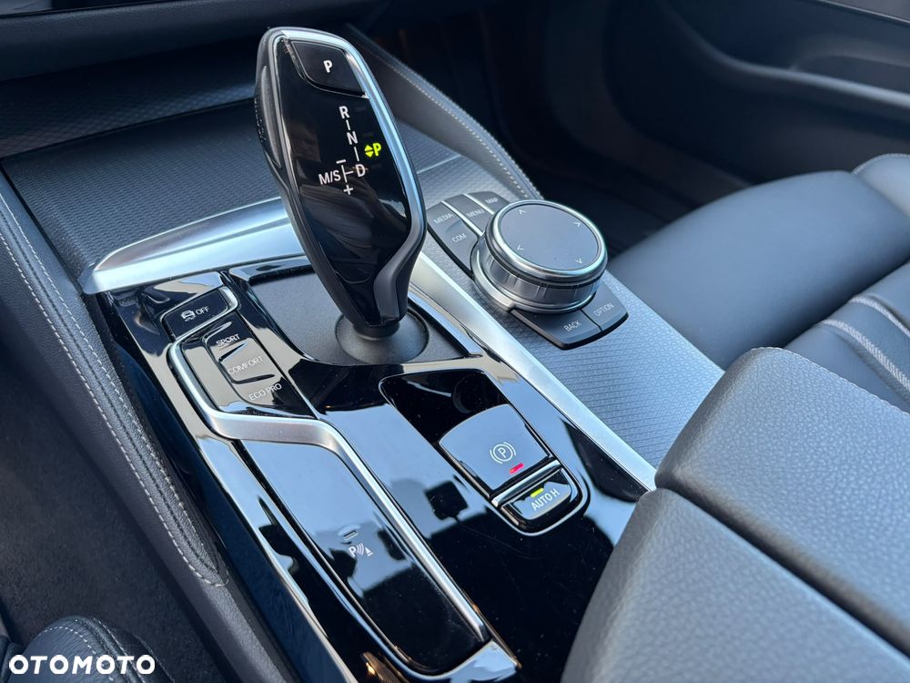 BMW Seria 5 520d xDrive MHEV M Sport sport - 20