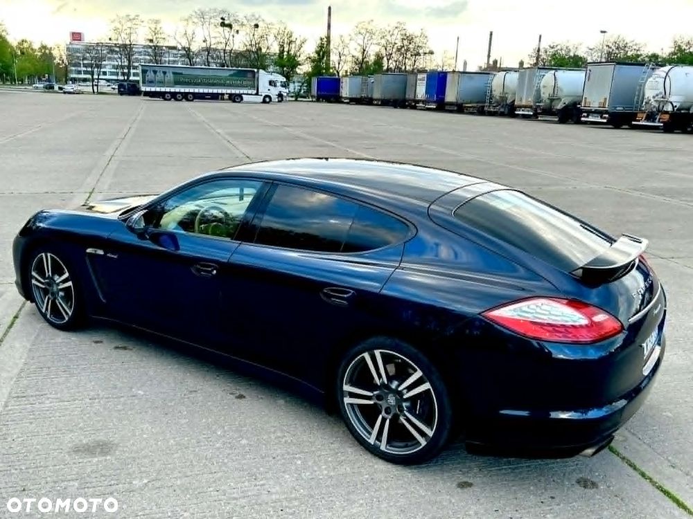 Porsche Panamera Diesel - 8