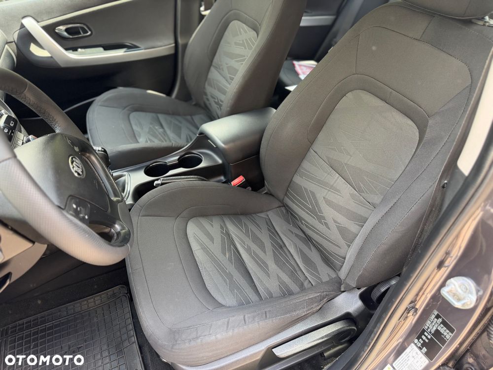 Kia Ceed - 15