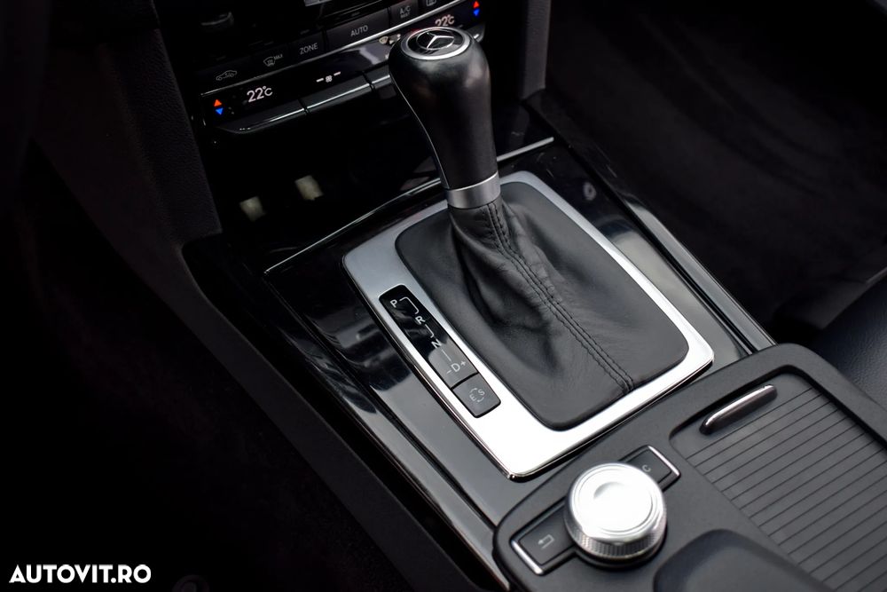 Mercedes-Benz E 220 CDI DPF BlueEFFICIENCY Automatik Avantgarde - 27