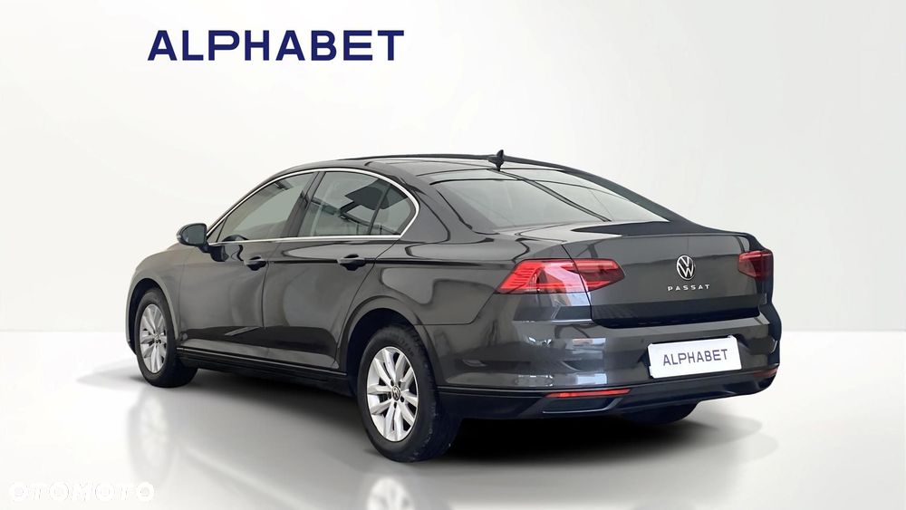 Volkswagen Passat 2.0 TDI EVO Business DSG - 3