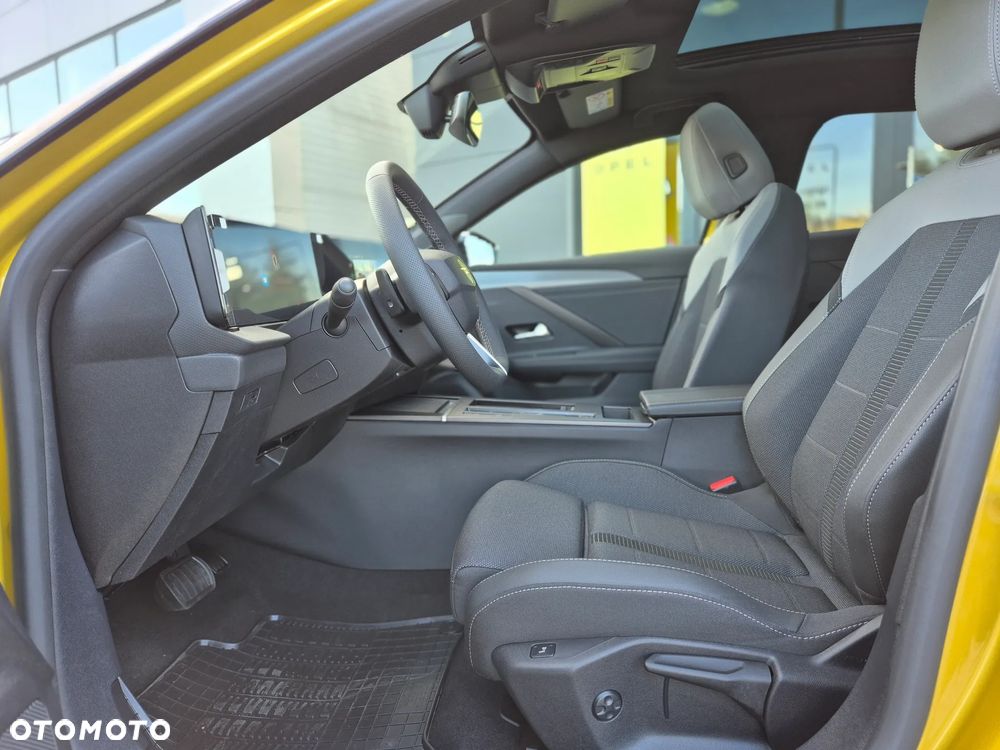 Opel Astra 1.2 T mHEV Ultimate S&S eDTC - 16