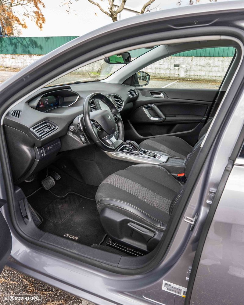 Peugeot 308 PureTech 130 EAT8 Active Pack - 8