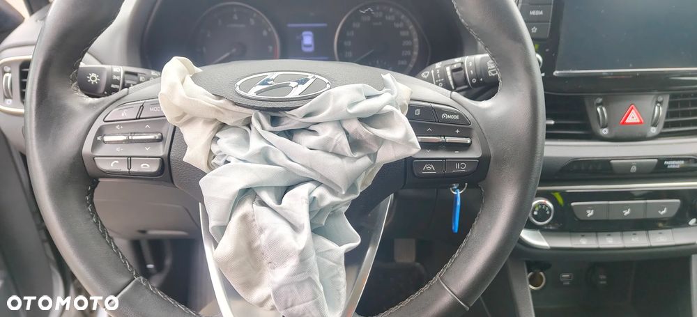 Hyundai i30 1.0 T-GDI Modern - 16
