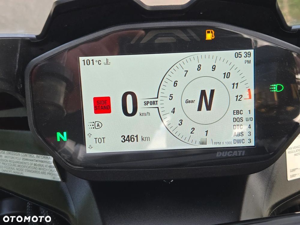 Ducati Panigale V2 - 8