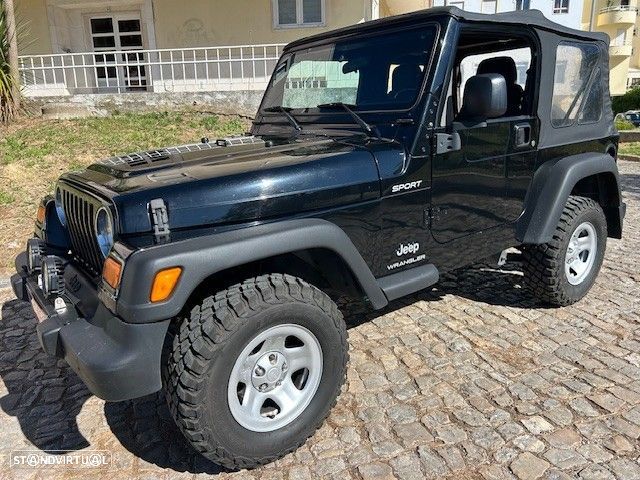Jeep Wrangler 2.4 - 6