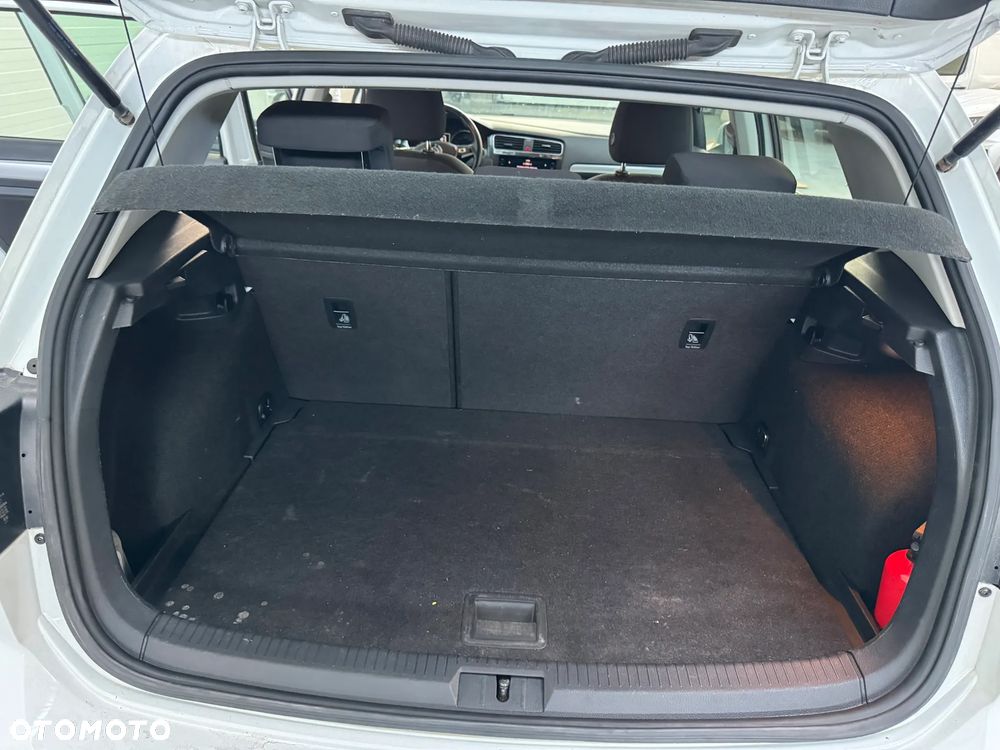 Volkswagen Golf 1.0 TSI Trendline - 9