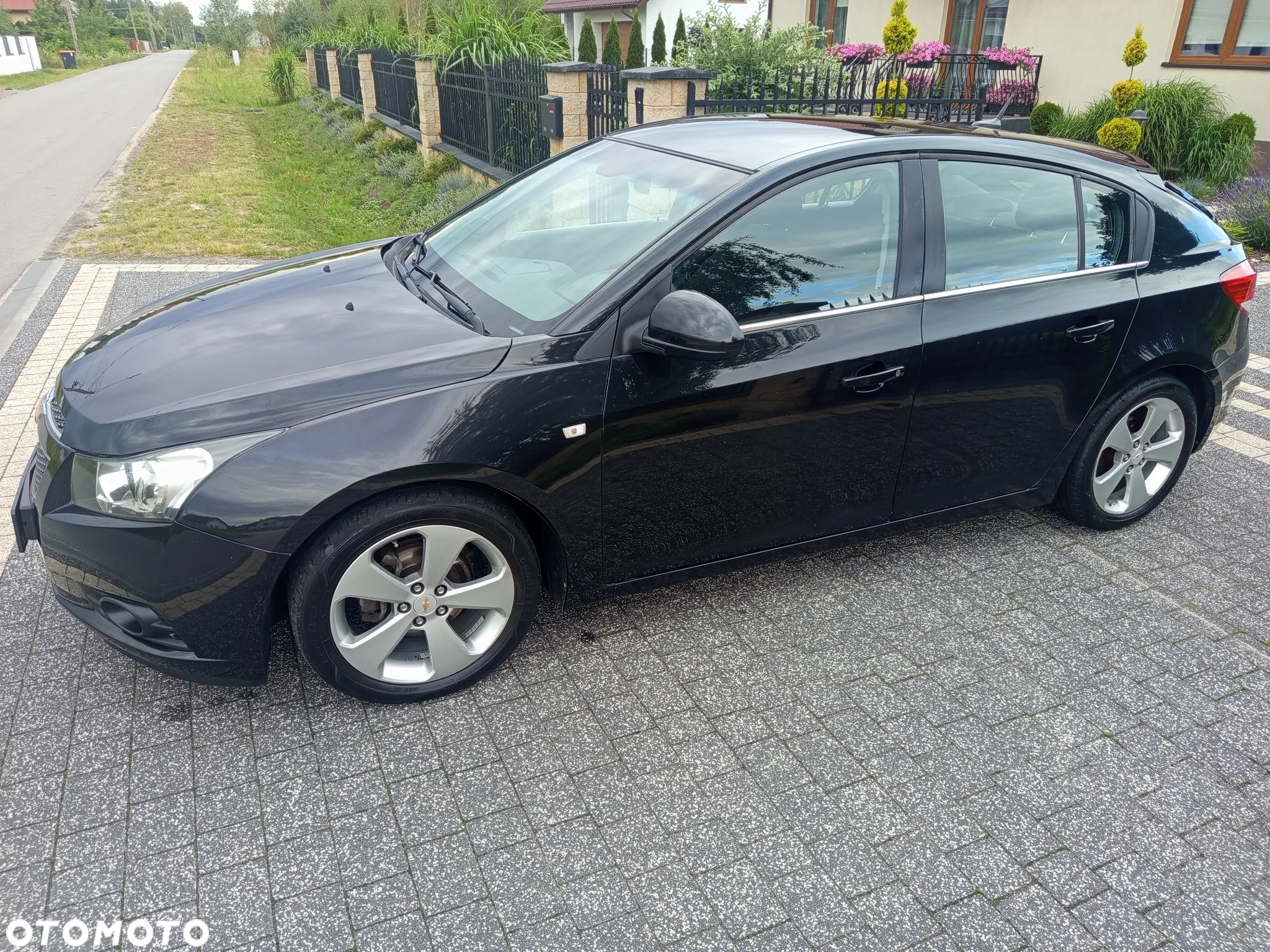 Chevrolet Cruze 1.8 LTZ+ - 7