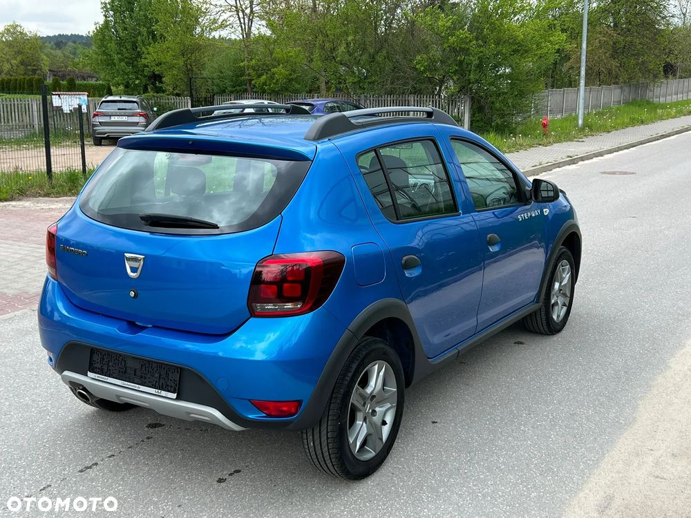 Dacia Sandero TCe 100 Essential - 14