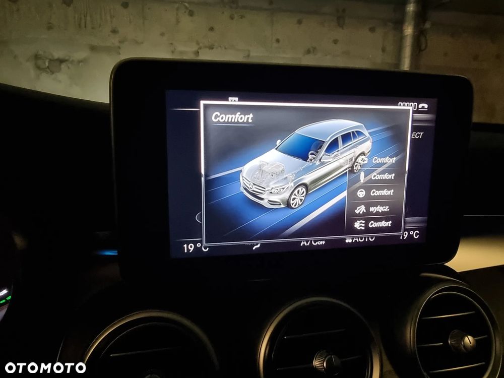Mercedes-Benz Klasa C 350 e 7G-TRONIC Avantgarde - 26
