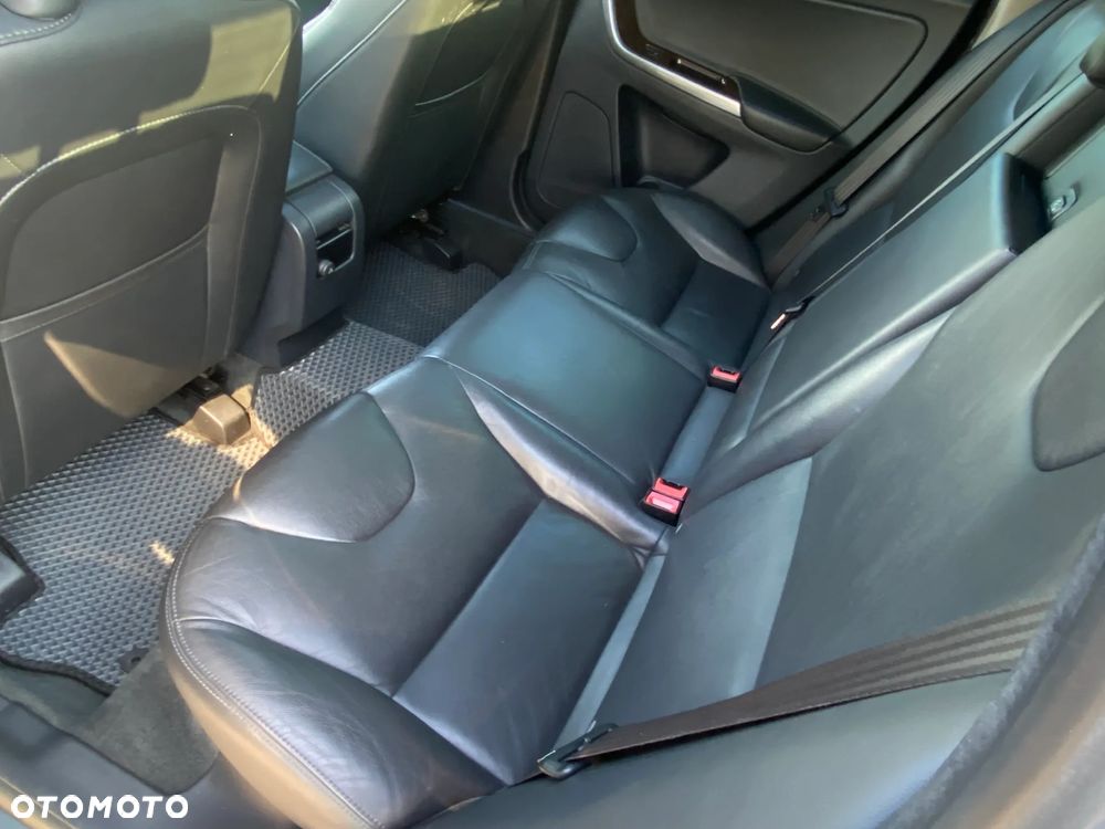 Volvo XC 60 D3 Drive-E Summum - 22