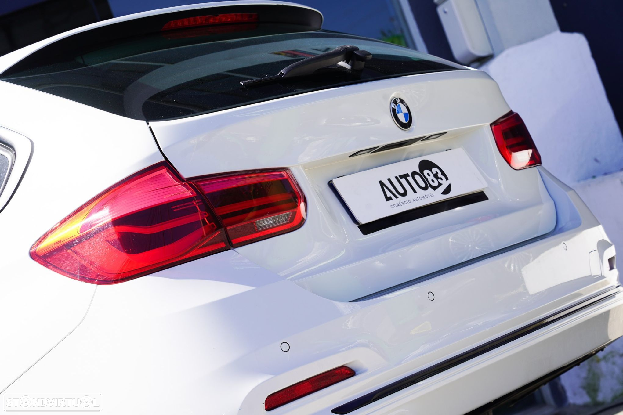 BMW 318 d Touring Line Sport Auto - 18