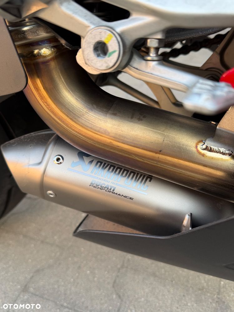 Ducati Panigale V4S - 3