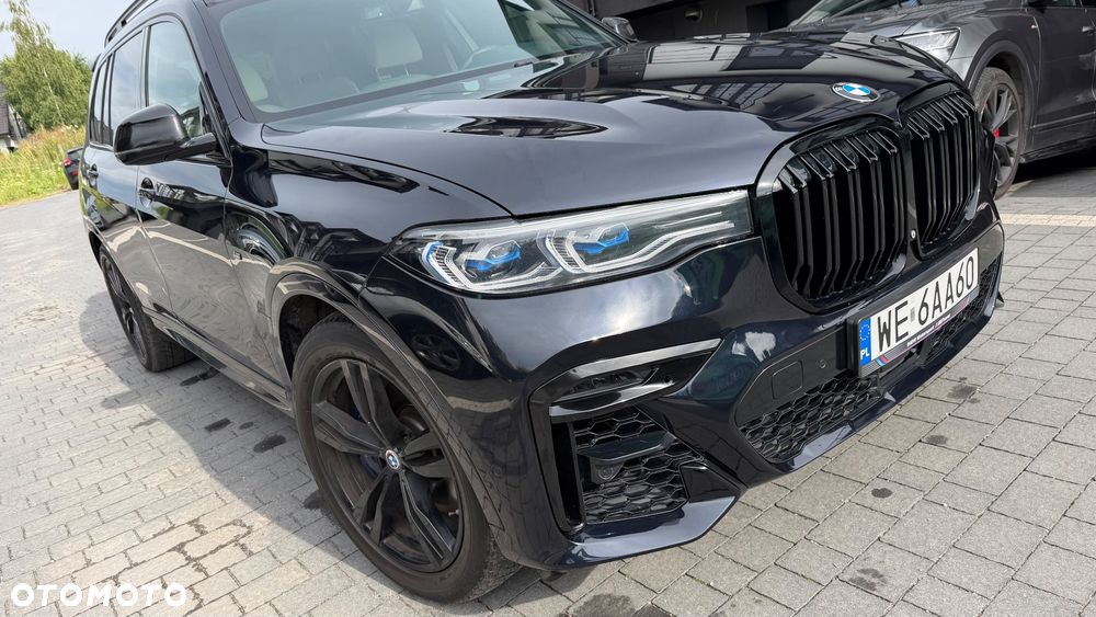 BMW X7 - 33