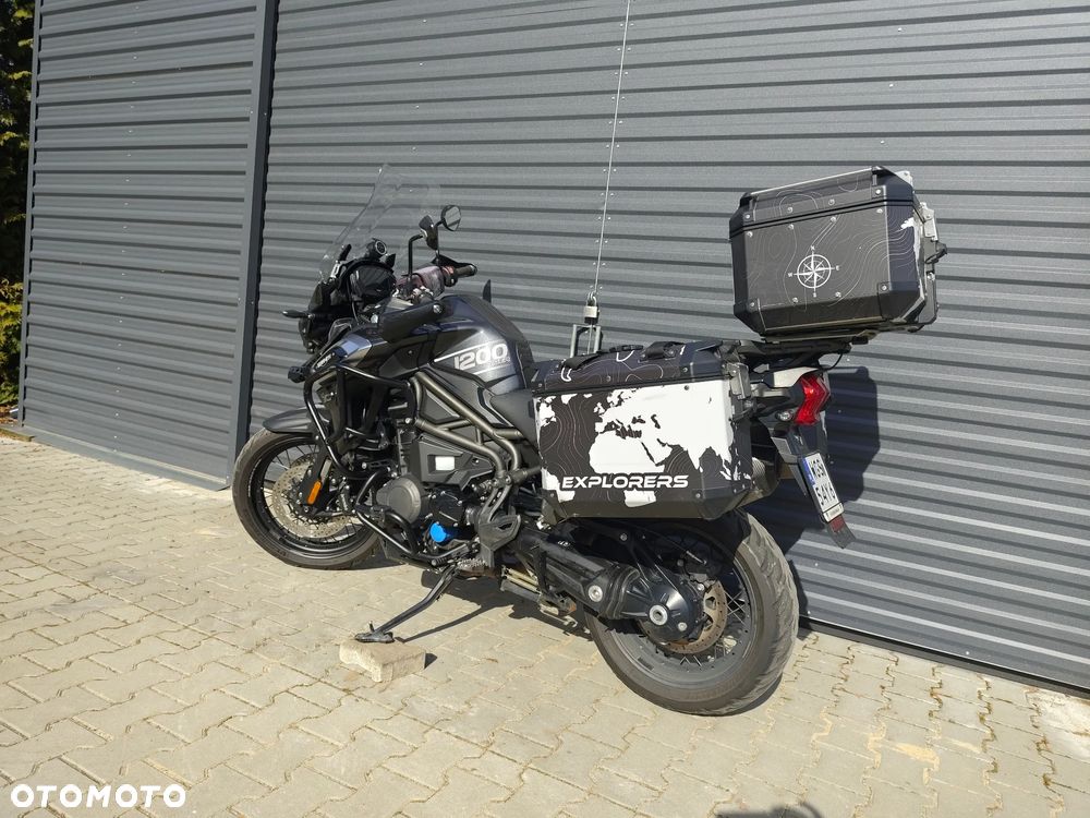 Triumph Tiger - 5
