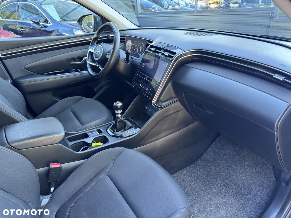 Hyundai Tucson 1.6 T-GDi Executive 2WD - 24