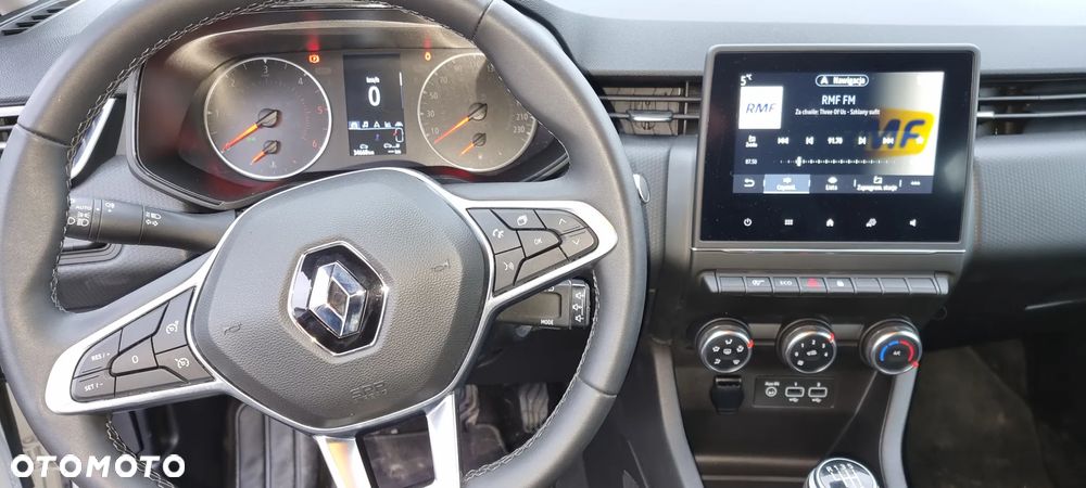 Renault Clio BLUE dCi 100 INTENS - 7