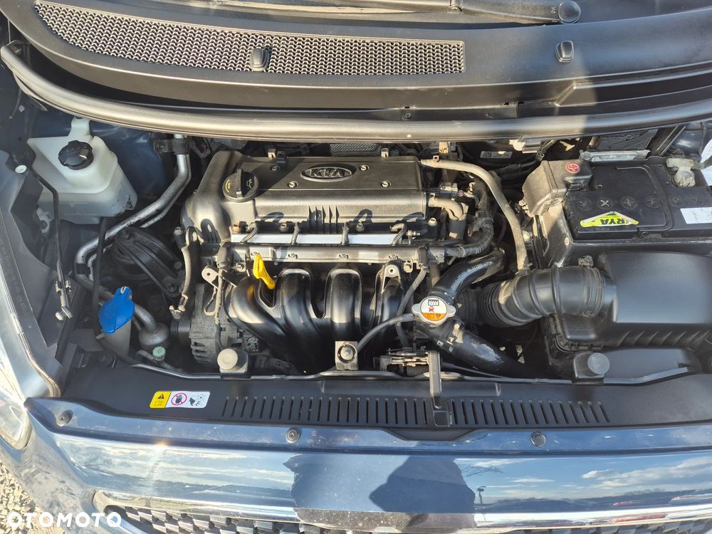 Kia Venga 1.4 L - 14
