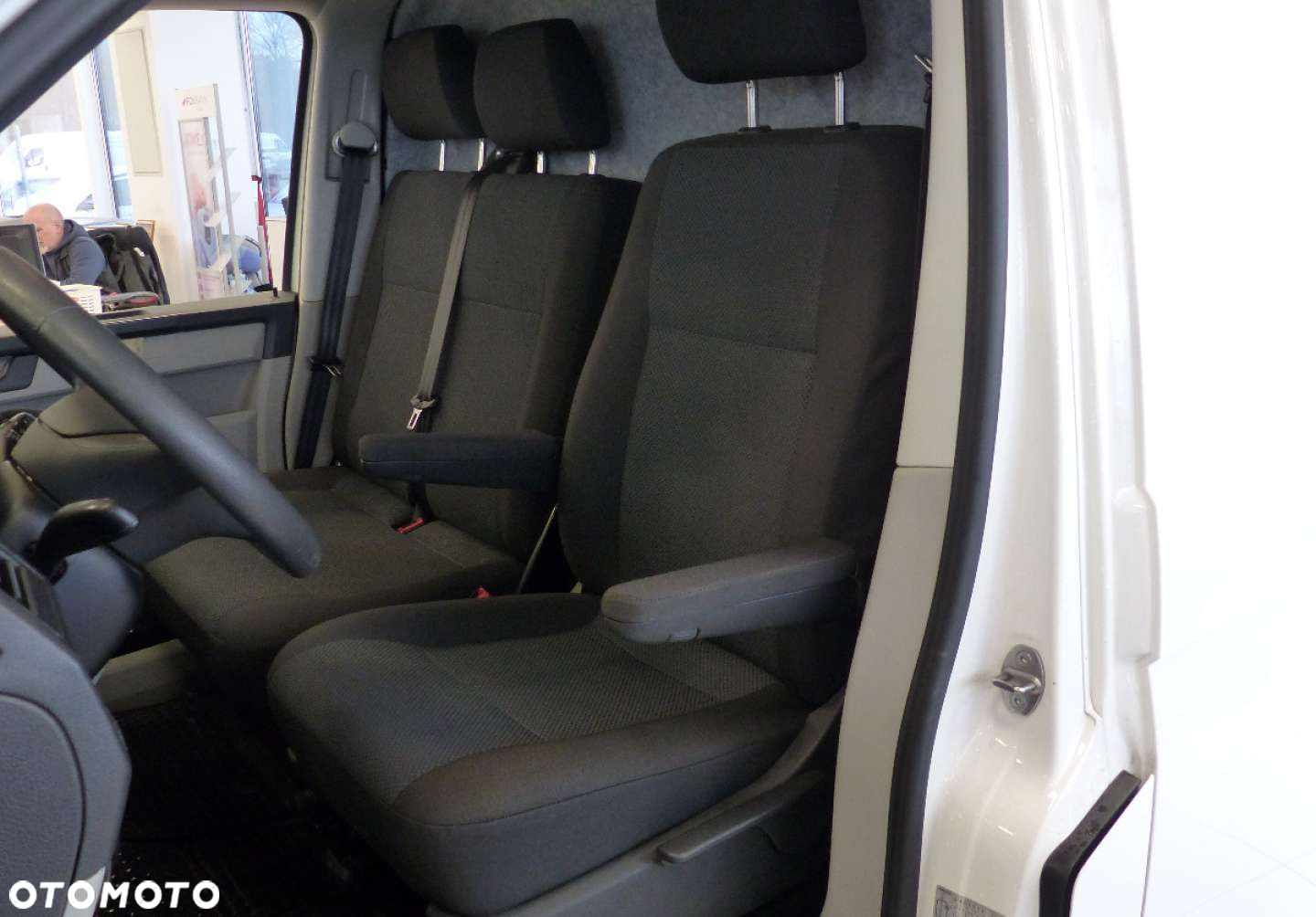 Volkswagen Transporter T6 - 19