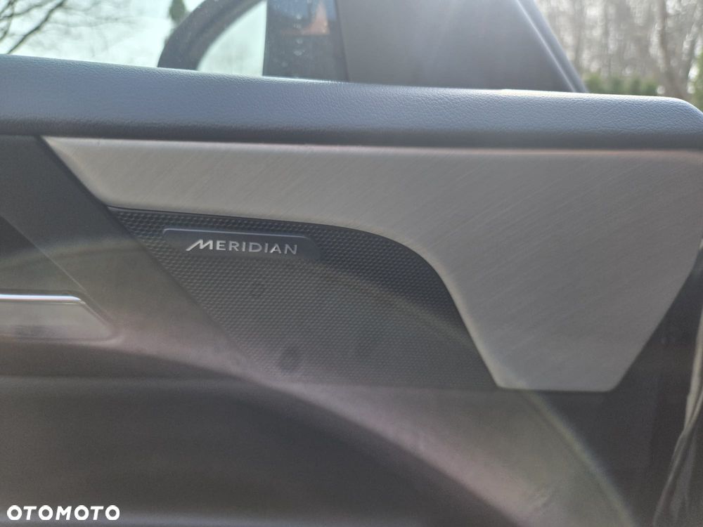 Jaguar XE P250 R-Dynamic Black - 20