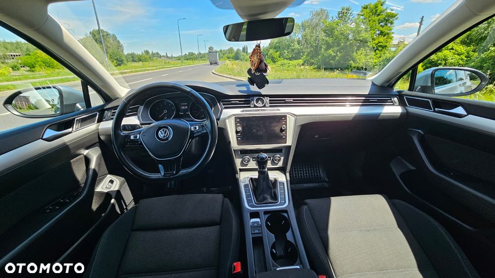 Volkswagen Passat 1.5 TSI EVO Comfortline - 13
