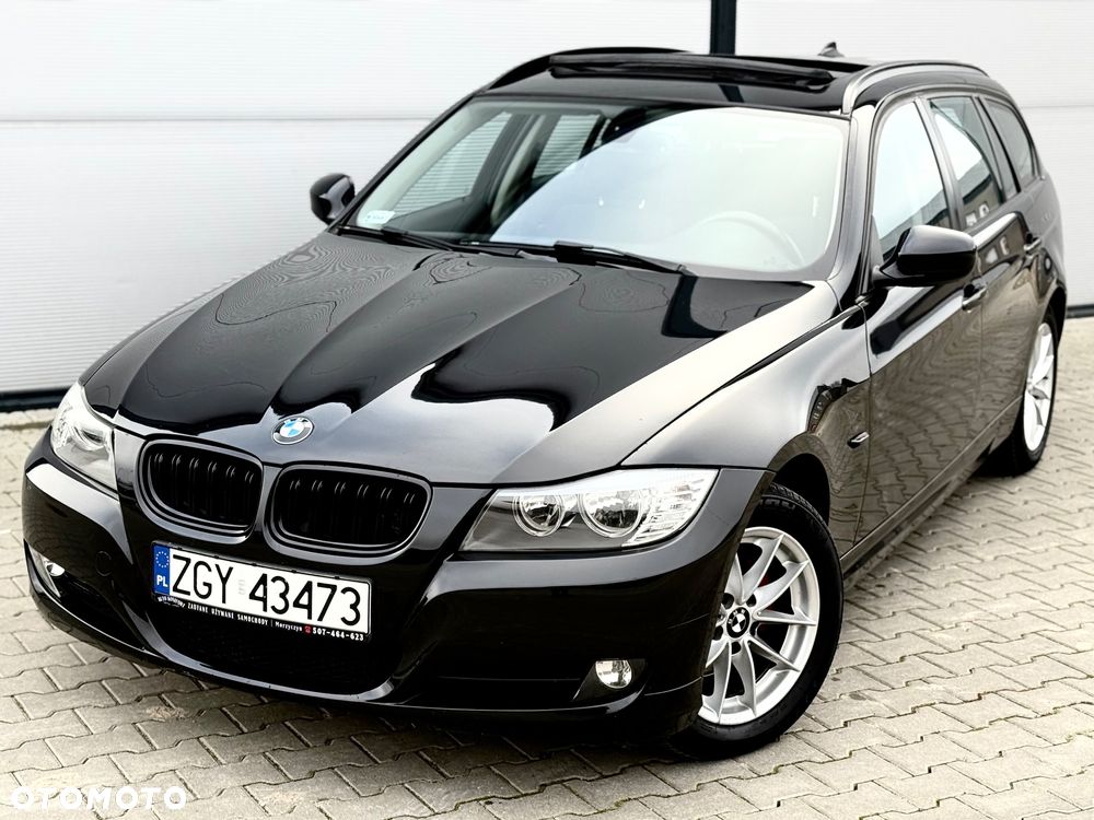 BMW Seria 3 318i - 4