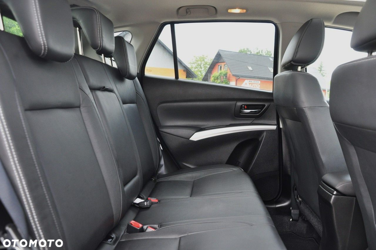 Suzuki SX4 S-Cross 1.6 DDiS Premium Plus - 14