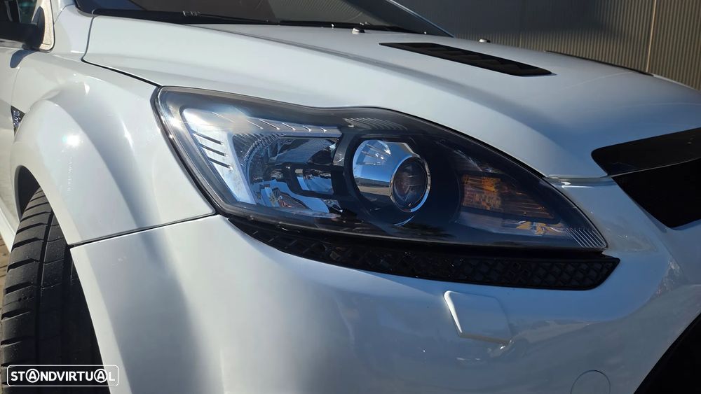 Ford Focus 2.5 RS - 32