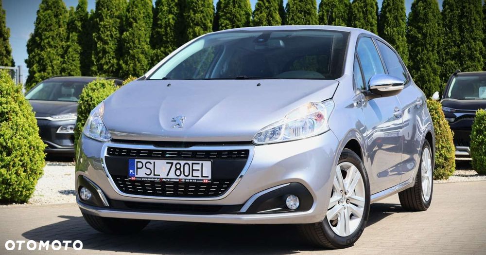 Peugeot 208 - 2