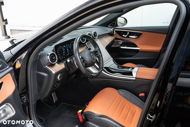 Mercedes-Benz Klasa C 300 d mHEV 4-Matic AMG - 13