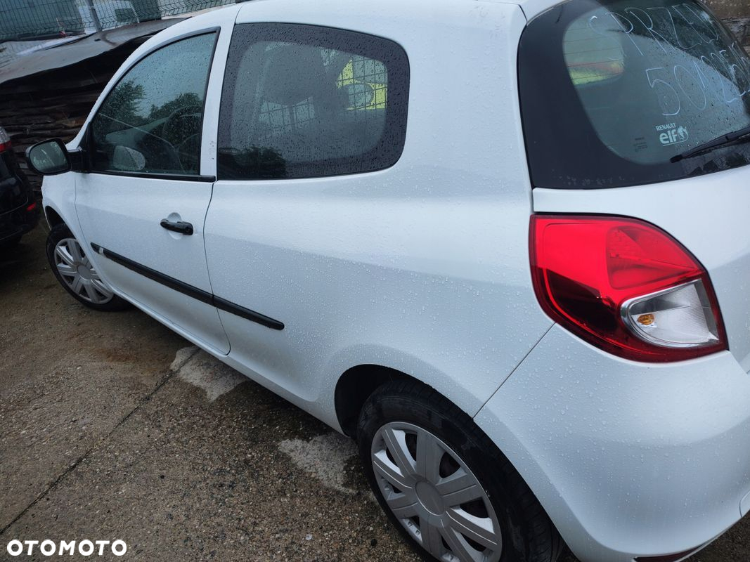 RENAULT CLIO III lift MASKA OV369 - 3