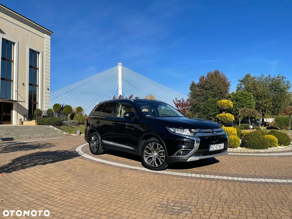 Mitsubishi Outlander - 26