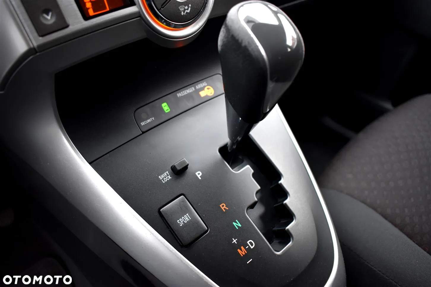 Toyota Verso 1.8 Prestige MS EU6 - 33
