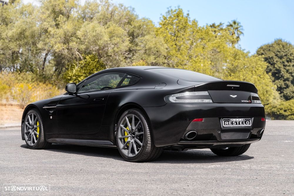 Aston Martin Vantage Coupe V12 S Sportshift 3 - 2