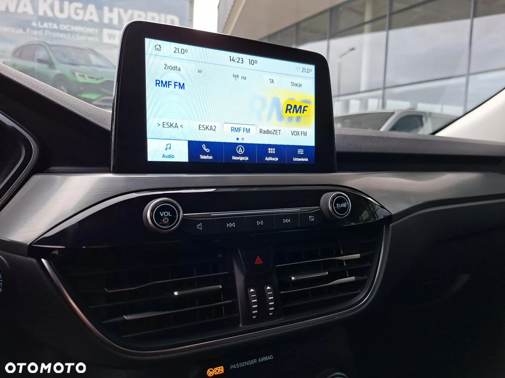 Ford Kuga 2.5 FHEV FWD Titanium - 28