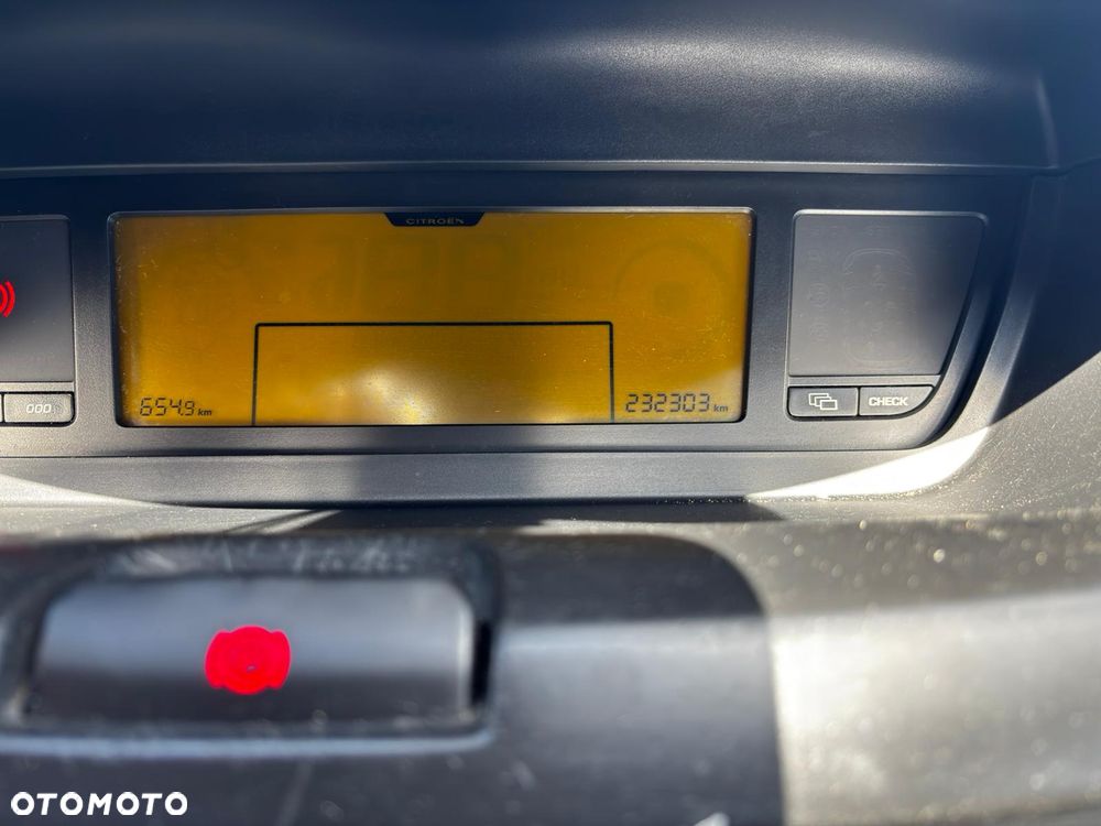 Citroën C4 Picasso - 11