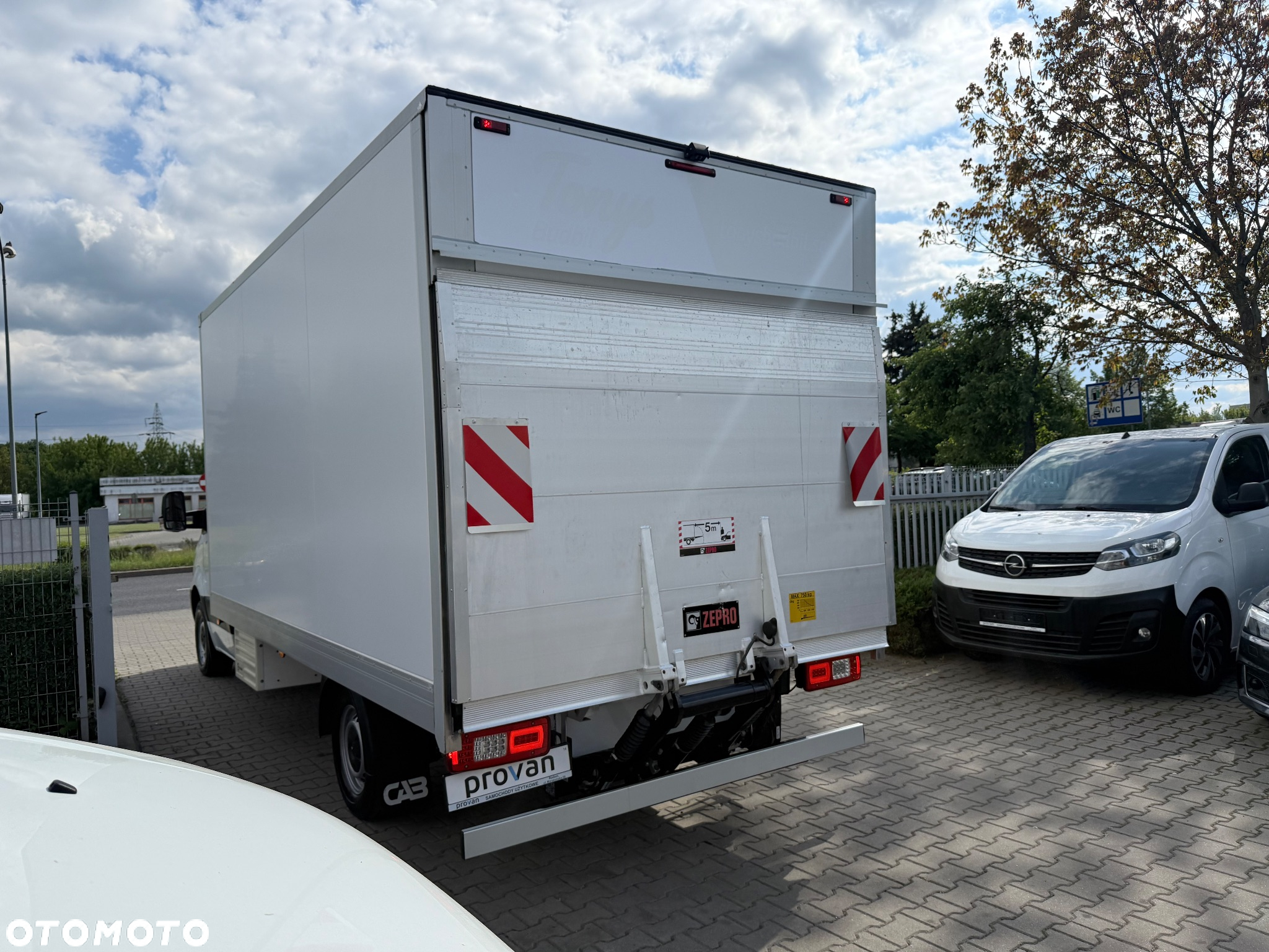 Mercedes-Benz SPRINTER 316 CDI AUTOMAT KONTENER 8ep CHŁODNIA / MROŹNIA WINDA - 16