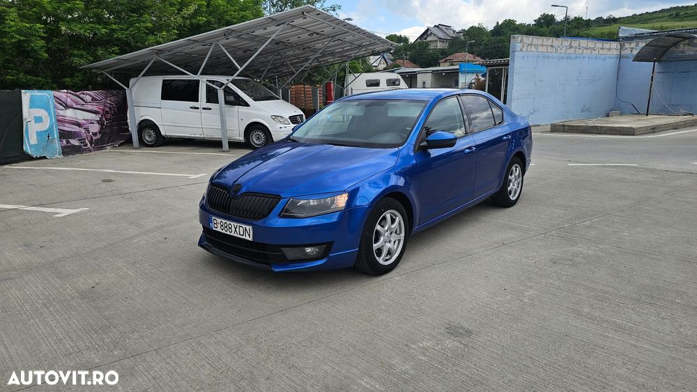 Skoda Octavia 1.6 TDI DSG Ambition - 3