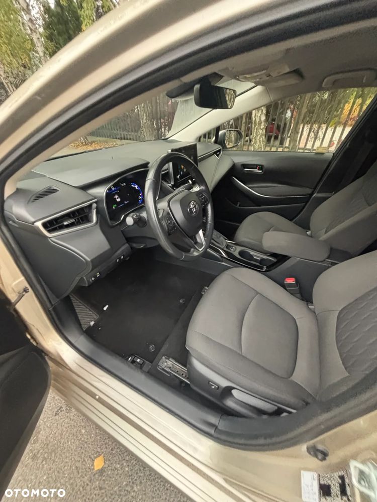 Toyota Corolla 1.8 Hybrid Executive - 15