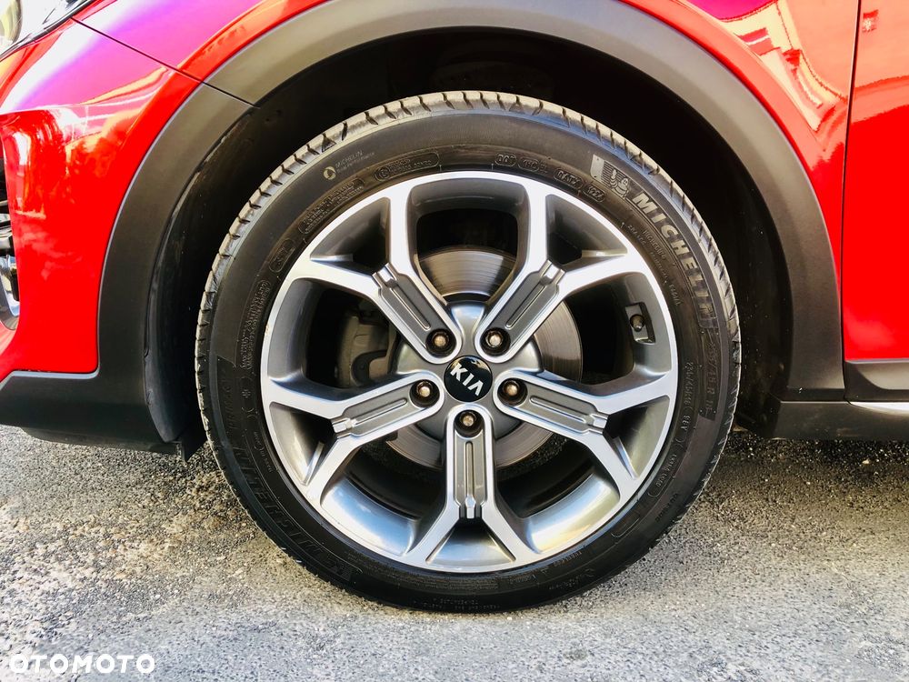 Kia XCeed 1.6 CRDi SCR L Business Line - 8