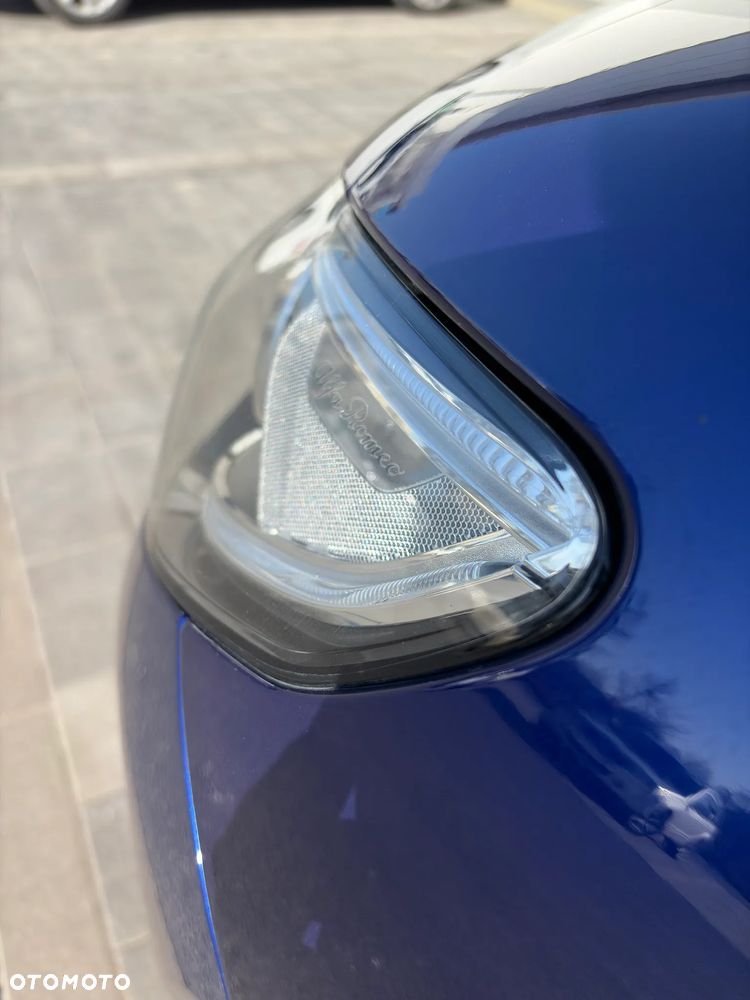 Alfa Romeo Stelvio 2.0 Turbo TI Q4 - 11