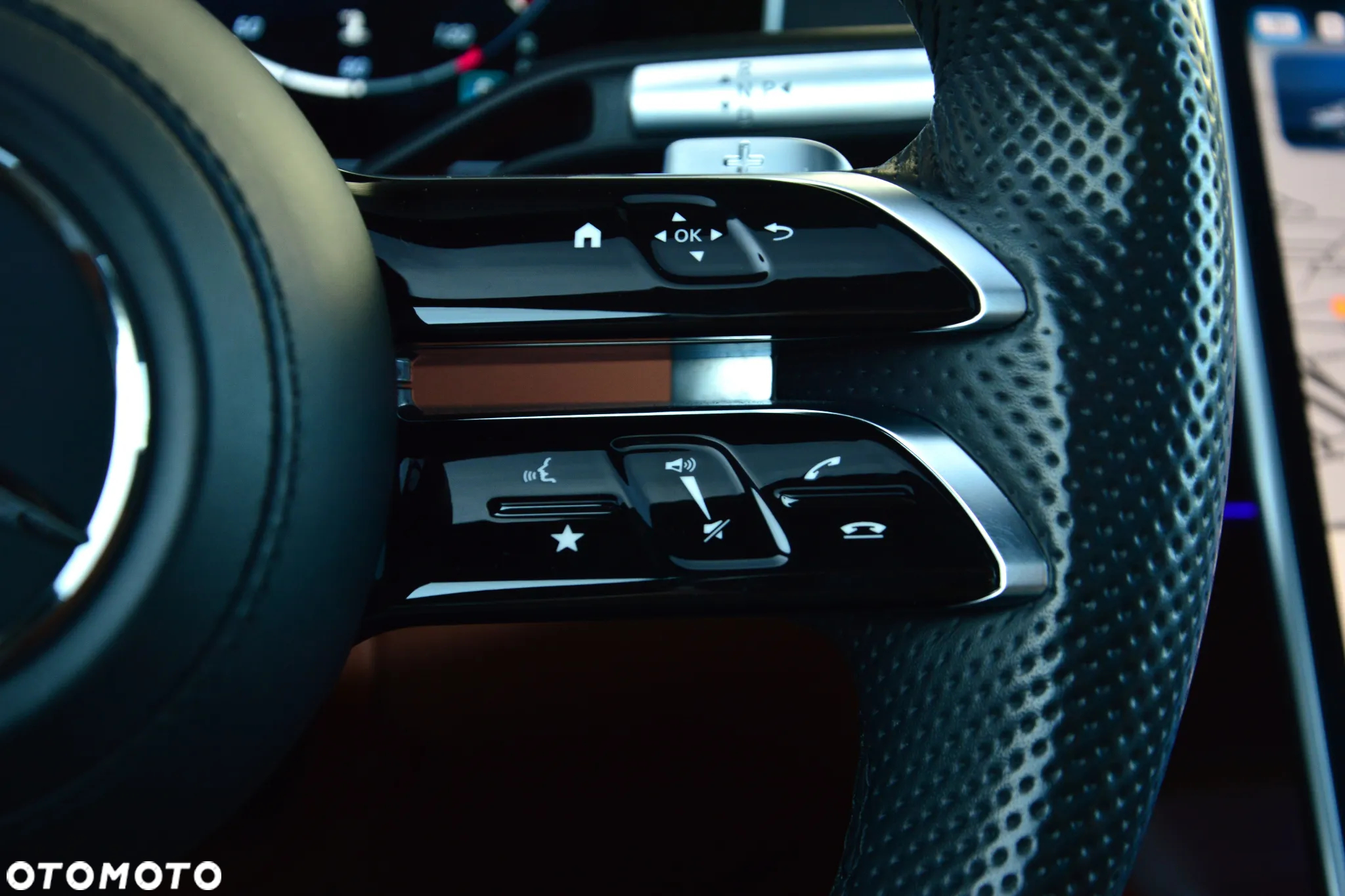 Mercedes-Benz Klasa S 400 d 4-Matic 9G-TRONIC - 29