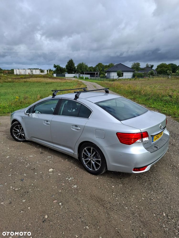 Toyota Avensis - 30