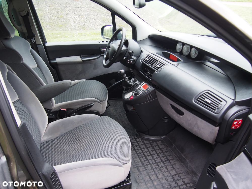 Citroën C8 2.0 HDi Exclusive - 18