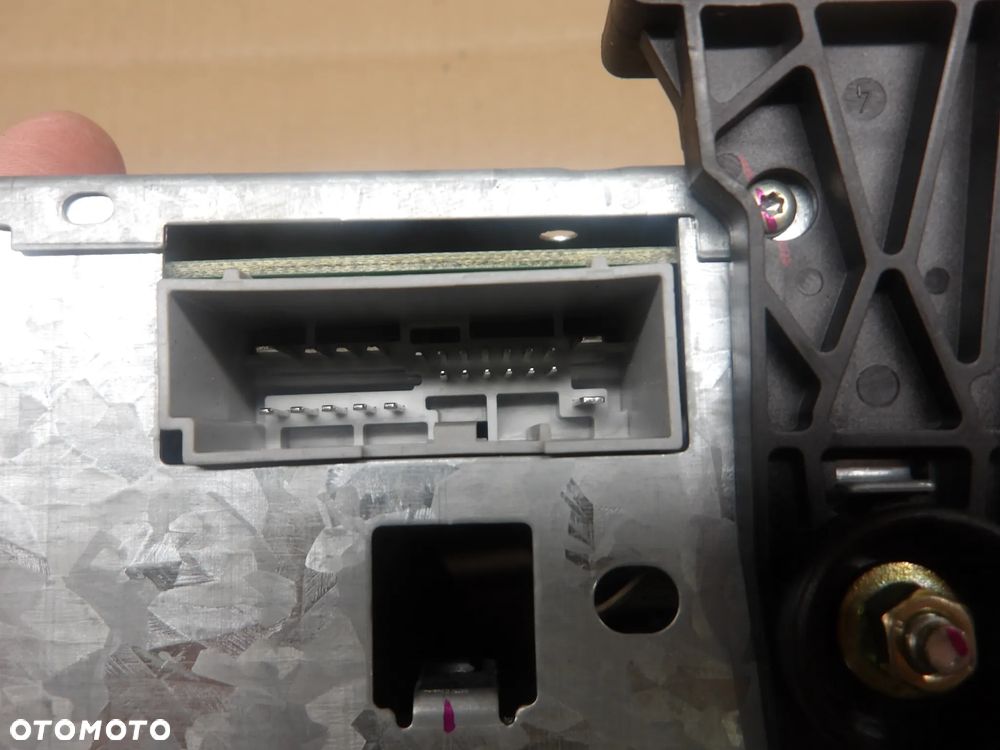 FORD FIESTA MK6 1.3B RADIO 4S61-18C815-AB - 4
