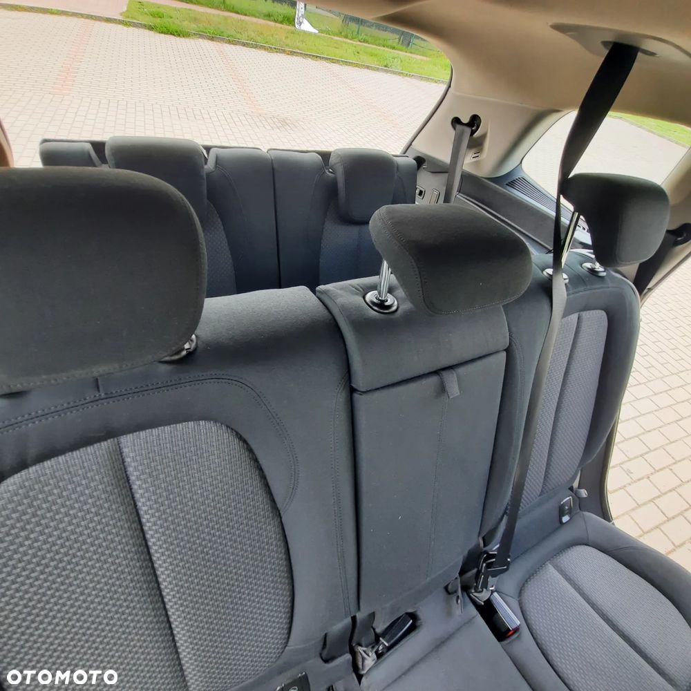 BMW Seria 2 218d Gran Tourer - 35
