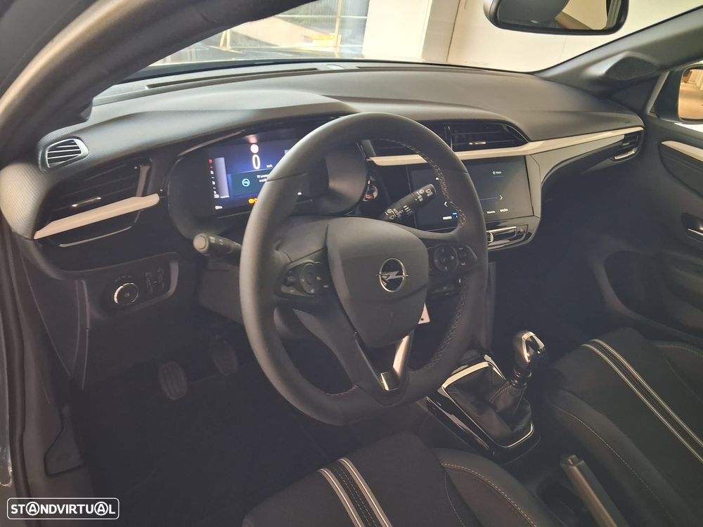 Opel Corsa 1.2 T GS - 5